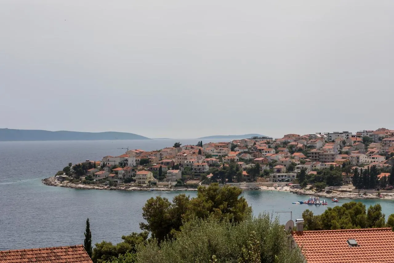 Adriatic Top Place Apartment Trogir